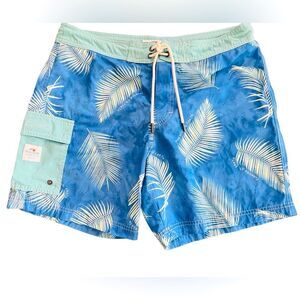 American Eagle Outfitters Outer Banks 7" Classic Board Short size M.